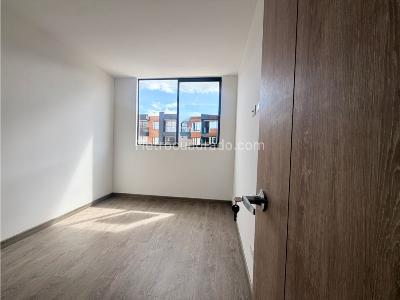 Apartamento de 3 alcobas en venta en Milla De Oro Cajica, Cajicá, 72 m² · foto 12 de 15