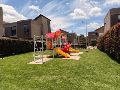 Casa en venta en Variante Cajica, Cajicá · foto 13 de 14
