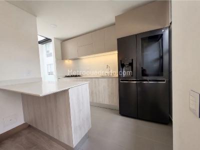 Casa de 3 alcobas en venta en Verada Calahorra, Cajicá, 365 m² · foto 4 de 18