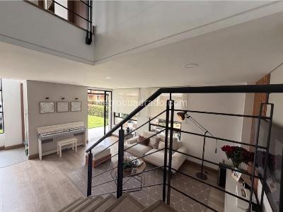 Casa de 3 alcobas en venta en Verada Calahorra, Cajicá, 365 m² · foto 8 de 18