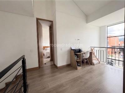 Casa de 3 alcobas en venta en Verada Calahorra, Cajicá, 365 m² · foto 16 de 18
