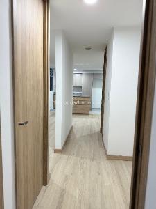 Apartamento de 2 alcobas en venta en Robledo Pilarica, Medellín, 64 m² · foto 5 de 14