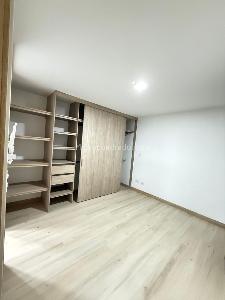 Apartamento de 2 alcobas en venta en Robledo Pilarica, Medellín, 64 m² · foto 7 de 14