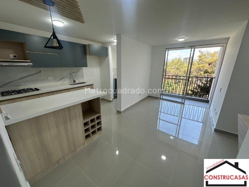 Apartamento Nuevo de 3 Alcobas en Bucaros (54 m²)
