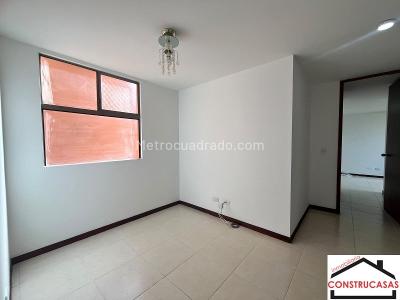 Apartamento de 3 alcobas en arriendo en El Poblado, Medellín, 120 m² · foto 12 de 20