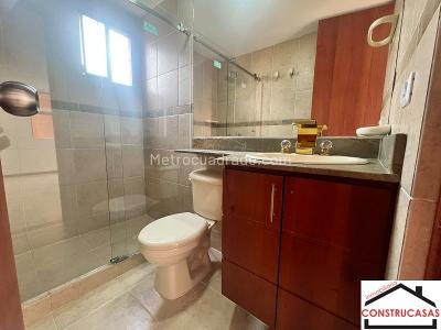 Apartamento de 3 alcobas en arriendo en El Poblado, Medellín, 120 m² · foto 20 de 20