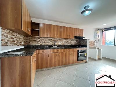 Apartamento de 3 alcobas en arriendo en El Poblado, Medellín, 120 m² · foto 2 de 20