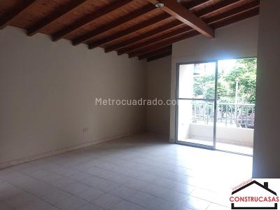 Casa de 3 alcobas en venta en La Floresta, Medellín, 101 m² · foto 5 de 20
