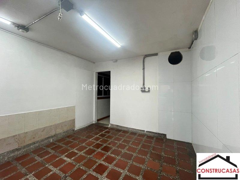 Local Comercial en Arriendo, Laureles, Medellín - Vista 4