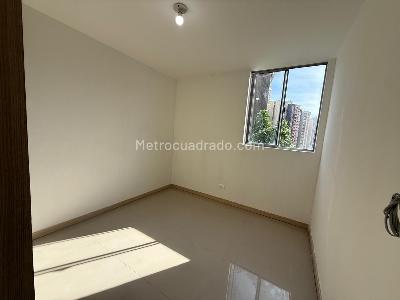 Apartamento de 3 alcobas en venta en Amazonía, Bello, 68 m² · foto 8 de 17