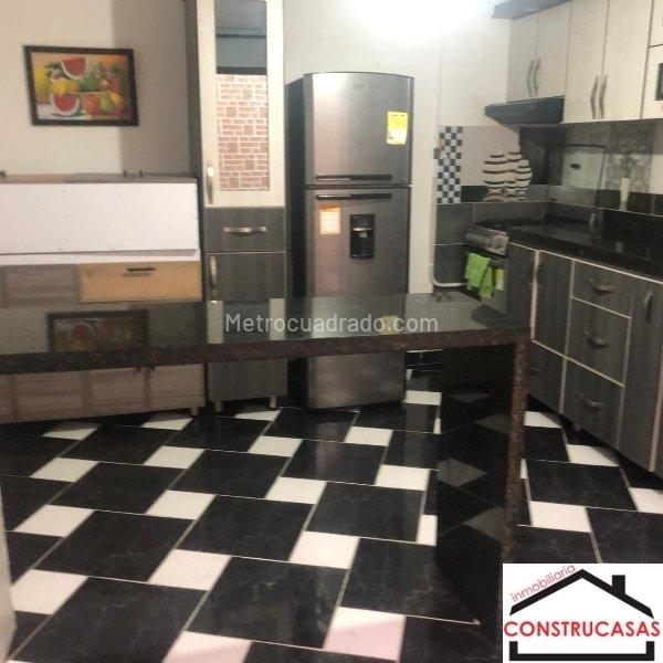 Casa – Medellín, Alfonso López, Castilla - Vista 5