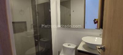 Apartamento de 3 alcobas en arriendo en El Velodromo, Medellín, 170 m² · foto 11 de 18
