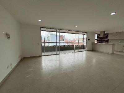 Apartamento de 3 alcobas en venta en Laureles, Medellín, 150 m² · foto 2 de 11