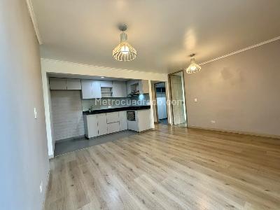 Apartamento en arriendo en Las Palmas, Medellín · foto 3 de 17