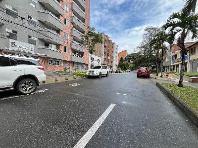 Apartamento de 3 alcobas en arriendo en Laureles Nogal, Medellín, 145 m² · foto 16 de 16