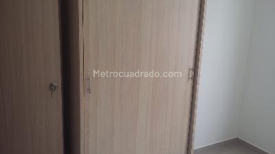 Apartamento en venta en Robledo Parque, Medellín · foto 3 de 11