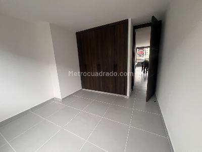 Apartamento en venta en Laureles, Medellín · foto 5 de 15