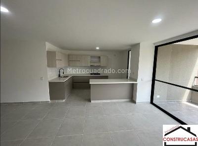 Apartamento de 3 alcobas en venta en Laureles, Medellín, 116 m² · foto 5 de 17