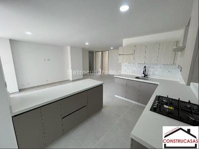 Apartamento de 3 alcobas en venta en Laureles, Medellín, 116 m² · foto 13 de 17