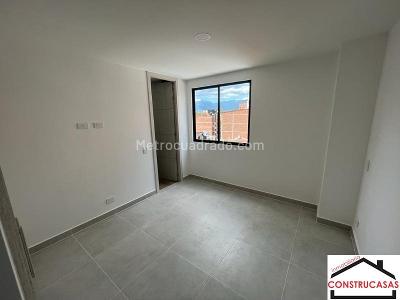 Apartamento de 3 alcobas en venta en Laureles, Medellín, 116 m² · foto 11 de 17