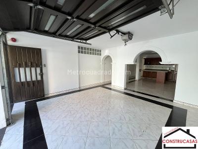 House for rent in Calasanz, Medellín