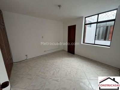 Casa de 3 alcobas en arriendo en Calasanz, Medellín, 160 m² · foto 8 de 18