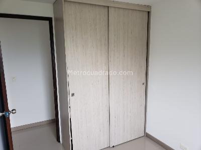 Apartamento de 3 alcobas en arriendo en Niquia, Medellín, 72 m² · foto 15 de 19