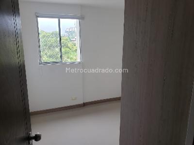 Apartamento de 3 alcobas en arriendo en Niquia, Medellín, 72 m² · foto 16 de 19