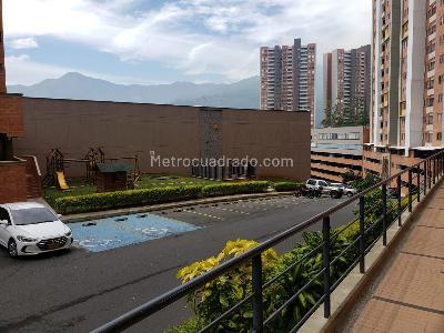 Apartamento de 3 alcobas en arriendo en Niquia, Medellín, 72 m² · foto 4 de 19