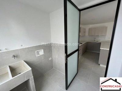 Apartamento de 2 alcobas en venta en La Castellana, Medellín, 86 m² · foto 10 de 10