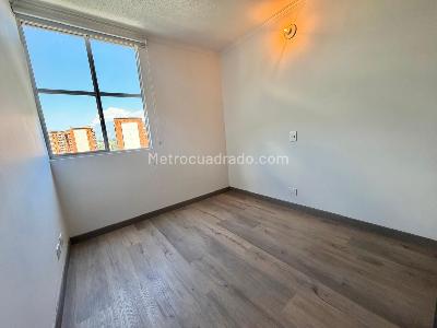 Apartamento de 3 alcobas en arriendo en Belen Loma De Los Bernal, Medellín, 75 m² · foto 8 de 16