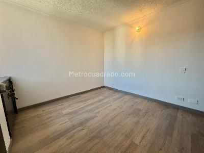 Apartamento de 3 alcobas en arriendo en Belen Loma De Los Bernal, Medellín, 75 m² · foto 9 de 16