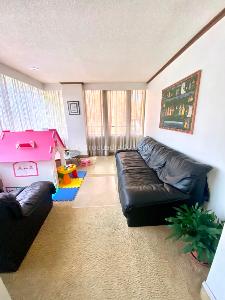 Apartamento de 3 alcobas en venta en Chico, Bogotá, 245 m² · foto 4 de 9