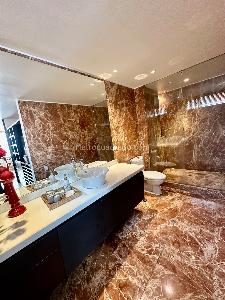 Casa de 3 alcobas en venta en Los Rosales, Bogotá, 450 m² · foto 10 de 19