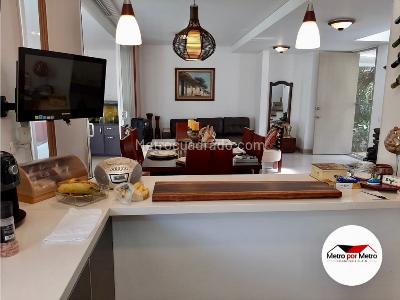 Casa de 3 alcobas en venta en El Castillo, Cali, 280 m² · foto 9 de 20