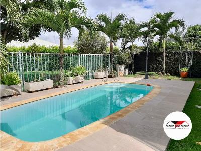 Casa de 3 alcobas en venta en El Castillo, Cali, 280 m² · foto 12 de 20