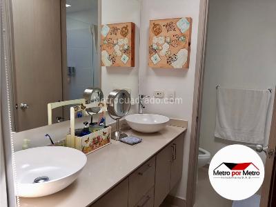 Casa de 3 alcobas en venta en El Castillo, Cali, 280 m² · foto 15 de 20