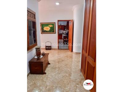 Apartamento de 3 alcobas en venta en Santa Teresita, Cali, 217 m² · foto 7 de 19