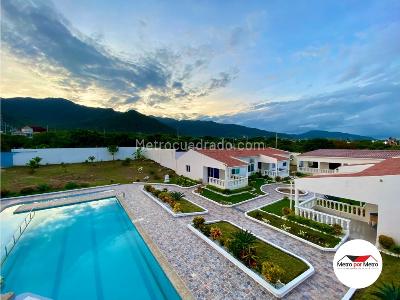Casa de 5 alcobas en venta en Bello Horizonte, Santa Marta · foto 2 de 20