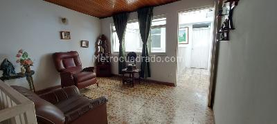 Casa de 5 alcobas en venta en Santa Helena, Ibagué, 260 m² · foto 10 de 20