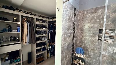 Casa de 3 alcobas en venta en Lomas Del Escobero, Envigado, 146 m² · foto 19 de 20