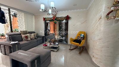 Casa de 3 alcobas en venta en Lomas Del Escobero, Envigado, 146 m² · foto 5 de 20