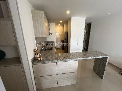 Apartamento de 3 alcobas en venta en Santa Helena, Ibagué, 80 m² · foto 2 de 12