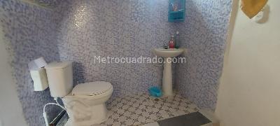 Casa de 5 alcobas en venta en La Francia, Ibagué, 240 m² · foto 7 de 15