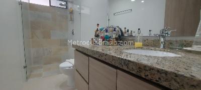 Apartamento de 3 alcobas en venta en Piedra Pintada Alta, Ibagué, 138 m² · foto 16 de 17