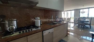 Apartamento de 3 alcobas en venta en Piedra Pintada Alta, Ibagué, 138 m² · foto 5 de 17