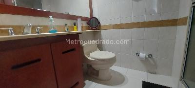 Apartamento de 3 alcobas en venta en La Pola, Ibagué, 190 m² · foto 17 de 18