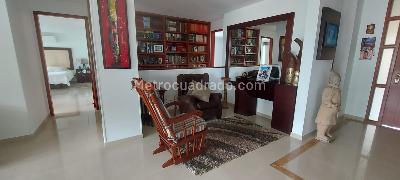 Apartamento de 3 alcobas en venta en La Pola, Ibagué, 190 m² · foto 3 de 18