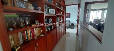 Apartamento de 3 alcobas en venta en La Pola, Ibagué, 190 m² · foto 9 de 18