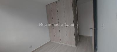 Apartamento de 3 alcobas en venta en Varsovia, Ibagué, 72 m² · foto 11 de 19